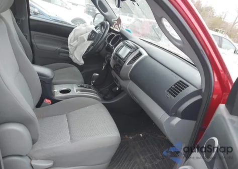 2014 Toyota Tacoma из США, поврежденный, VIN 5TFUX4EN0EX029439